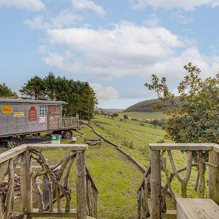 2X Double Bed - Glamping Wagon Dalby Forest Scarborough Extérieur photo